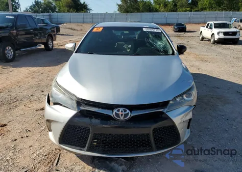 2017 Toyota Camry Le z USA, uszkodzony, nr VIN 4T1BF1FK0HU752786